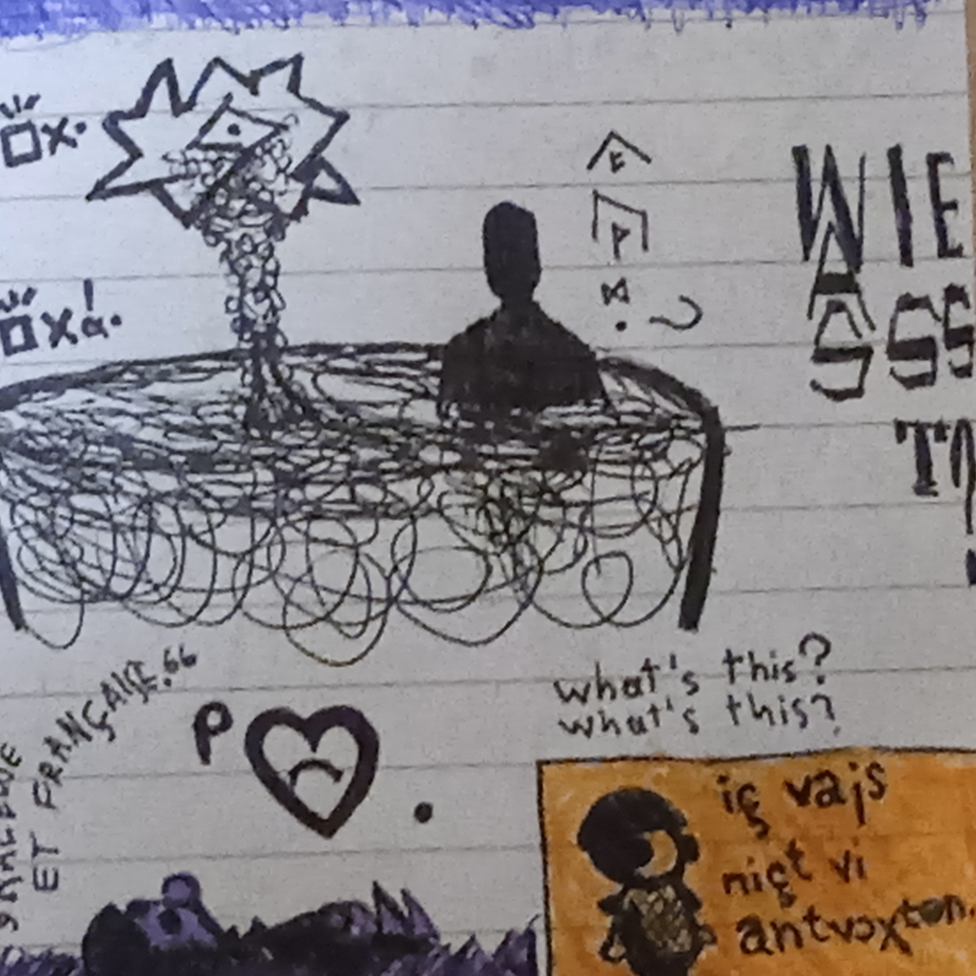 des dessins, un d'une silhouette noire se baignant dans un grand verre dans lequel coule le torrent de larmes d'un nuage piquant avec un œil, un autre d'un jeune enfant couché la main tendu vers le ciel dans un champ et un dernier de ce même enfant se tenant debout et contemplant le lointain
